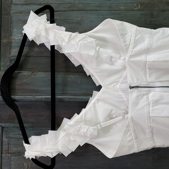 BCBGMaxAzria Kerry Coral Reef Ruffle V-Neck Mini Dress, Size 4 - Picture 4 of 11